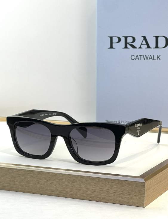 Picture of Prada Sunglasses _SKUfw76161518fw